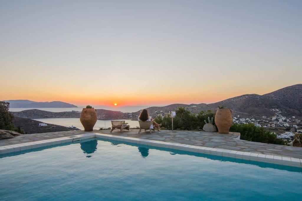 Villa Infinity Chora  Exterior photo